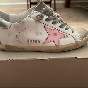 Size 7 Golden Gooses Superstar